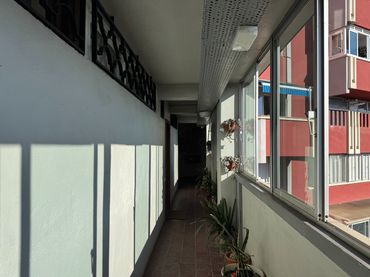 Tríplex amb balcó en venda a Sant Andreu