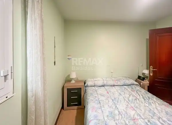 Habitación de Casa o chalet en venta en Vigo  con Jardín privado y Trastero