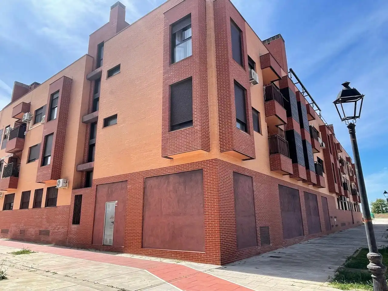 Gewerbefläche zum Verkauf in Avenida del Cantábrico