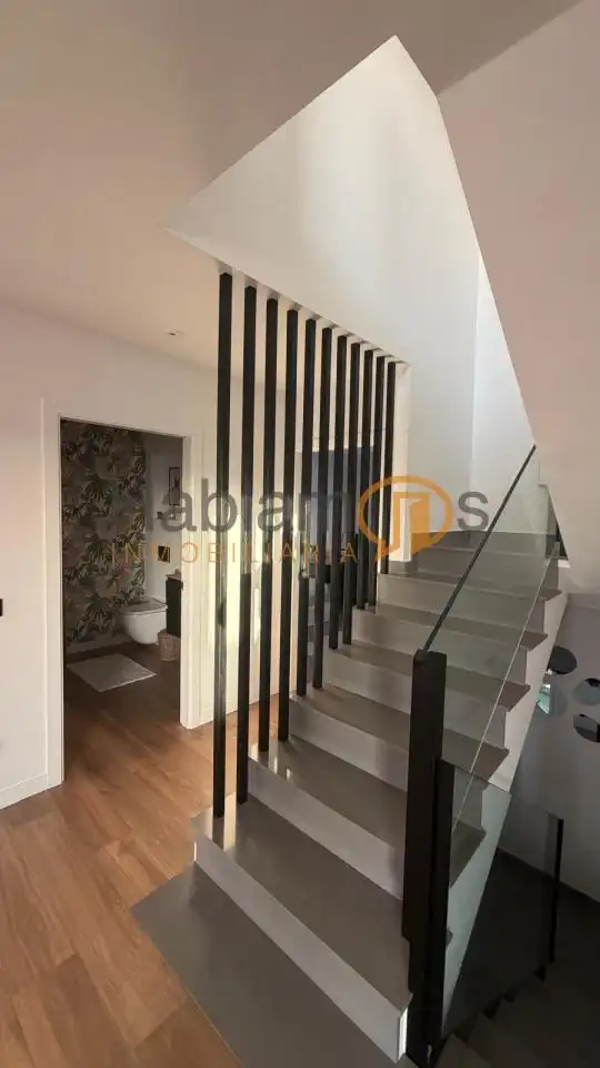 Casa o chalet en venta en Vilagarcía de Arousa con Calefacción, Jardín privado y Terraza