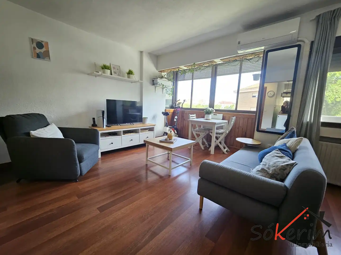 Piso en venta en Tres Olivos - Valverde