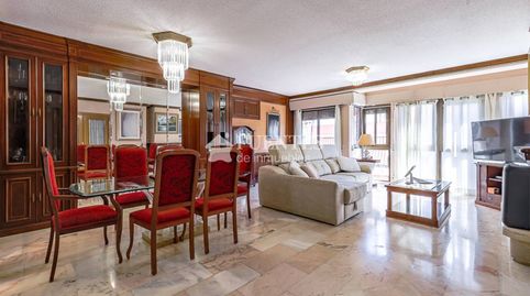 Dúplex con piscina privada en Benalúa, Alicante