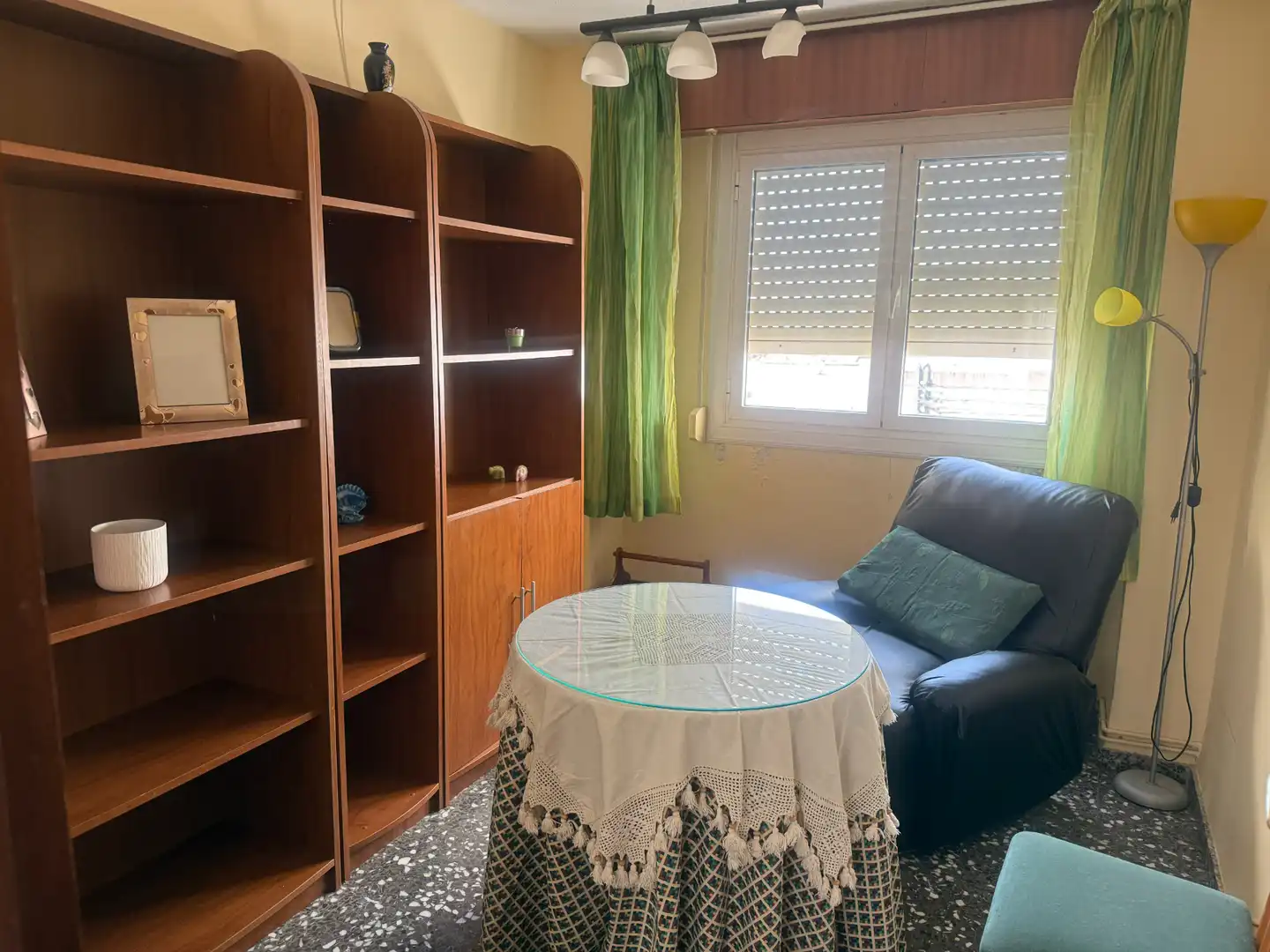 Sala d'estar de Pis en venda en Jijona / Xixona amb Moblat i Balcó