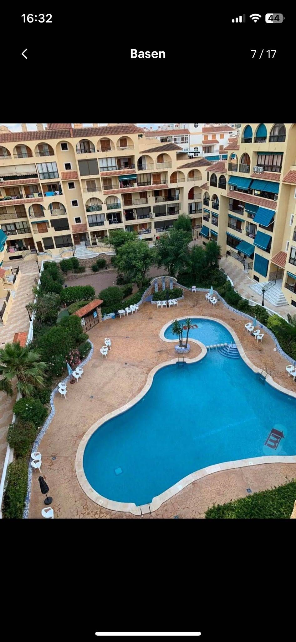 Swimming pool of Study for sale in Torrevieja  with Air Conditioner, Heating and Private garden