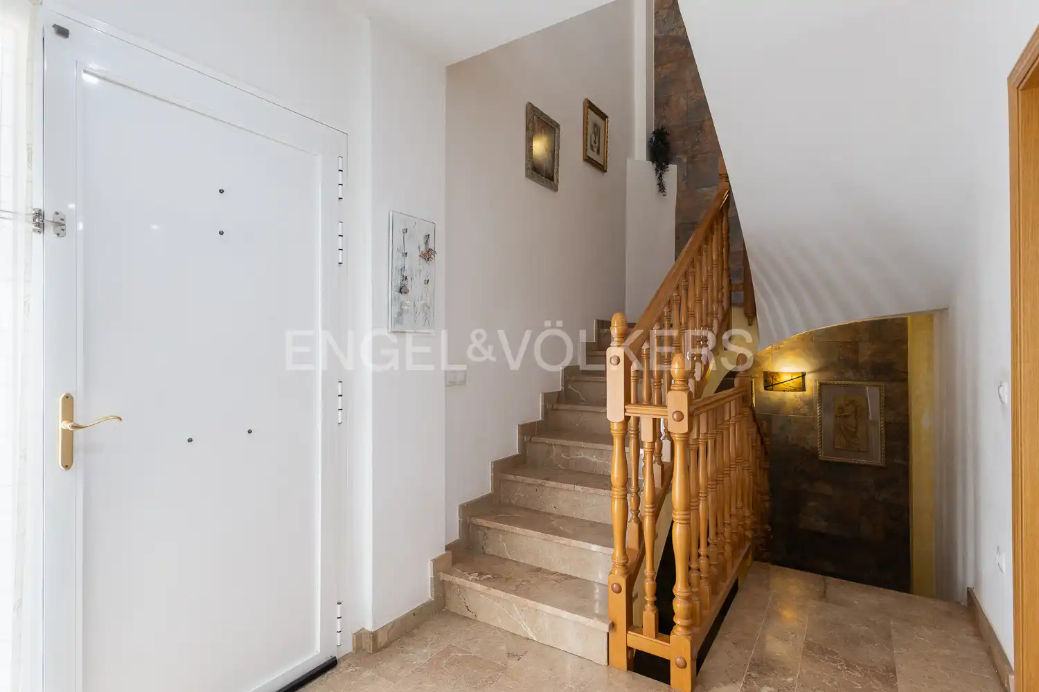 Houses for rent in Chiva, Valencia