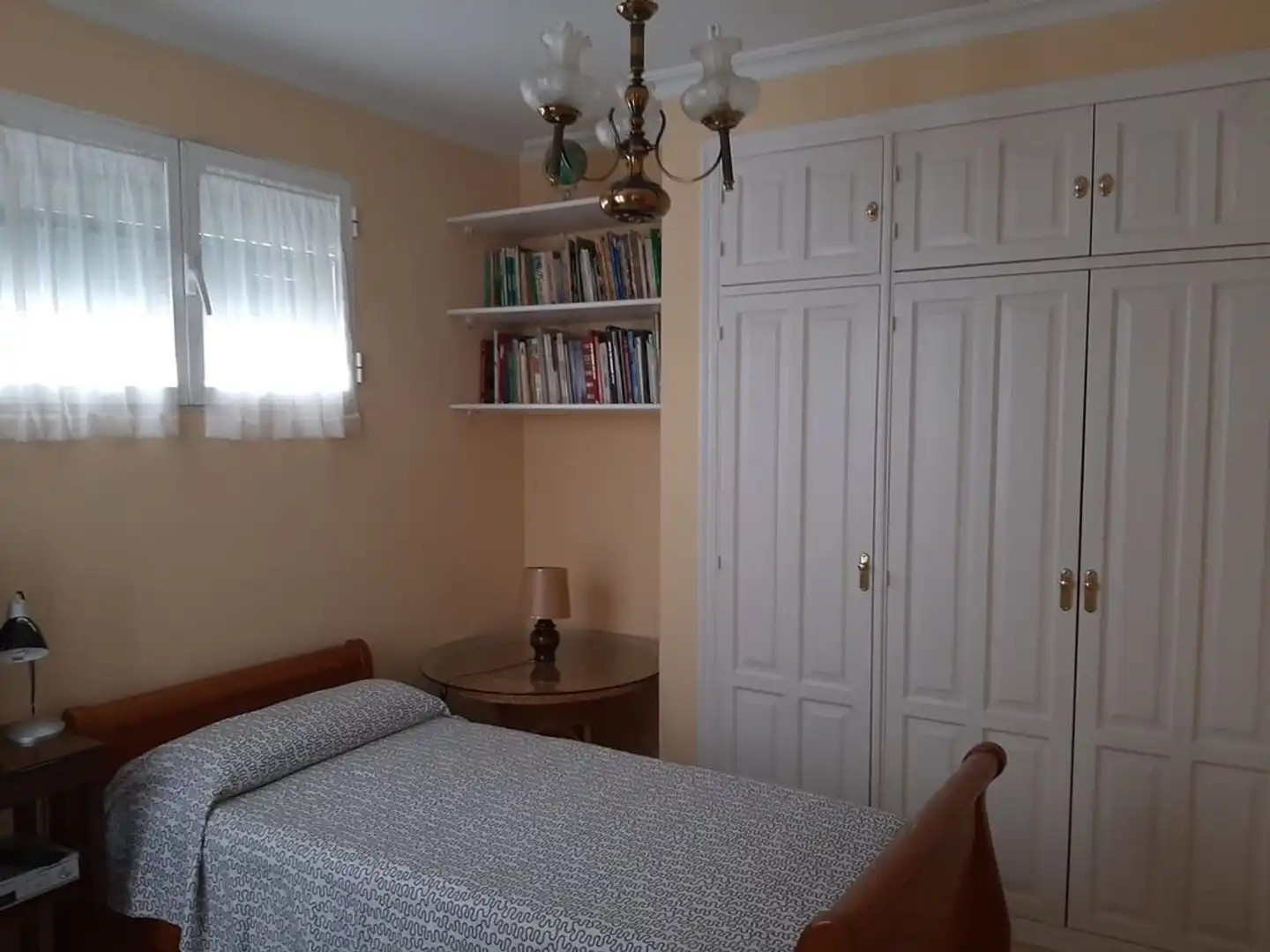 Dormitori de Casa o xalet en venda en Sevilla amb Aire condicionat, Terrassa i Traster