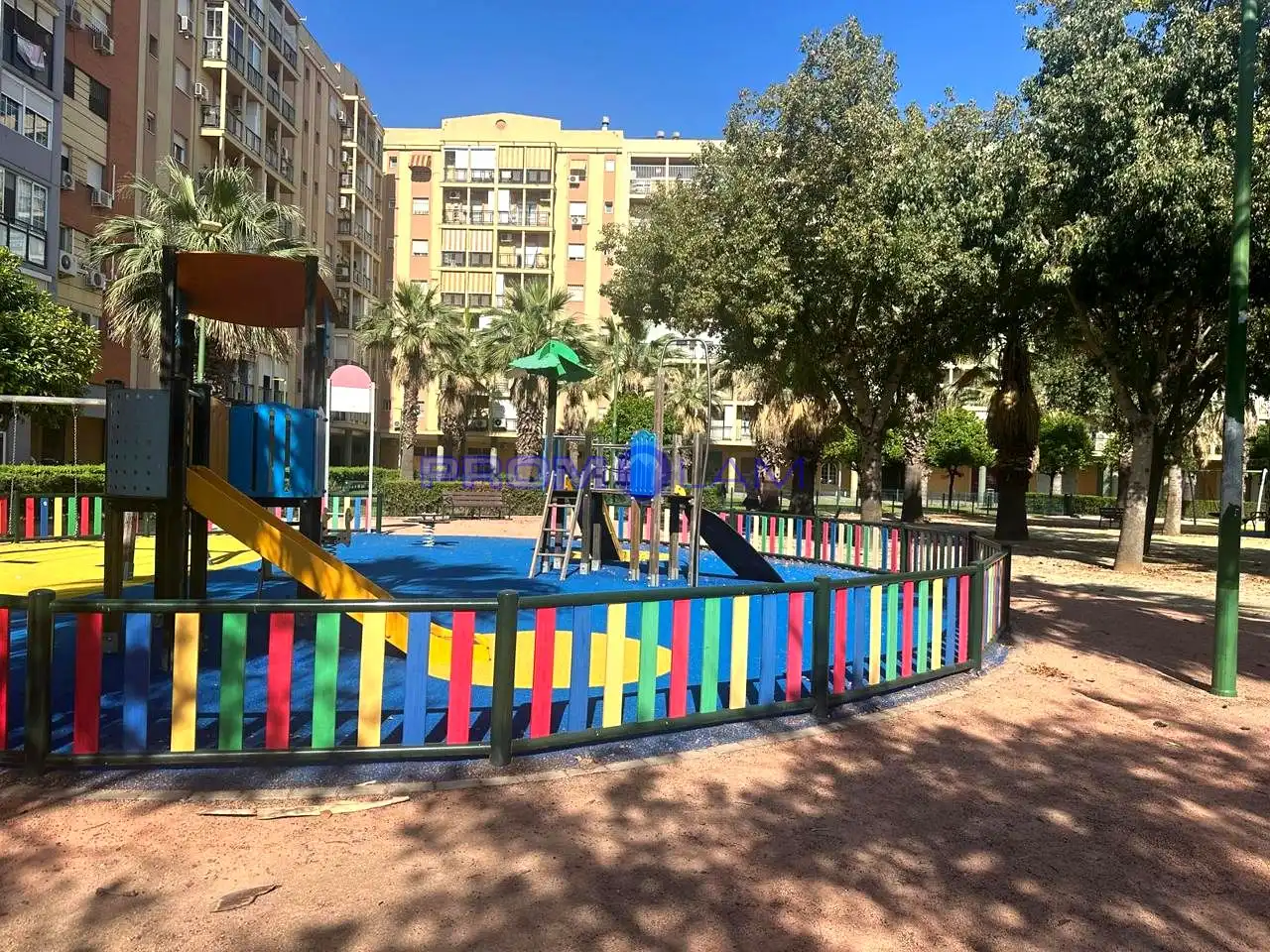 Vista exterior de Planta baixa en venda en Sevilla