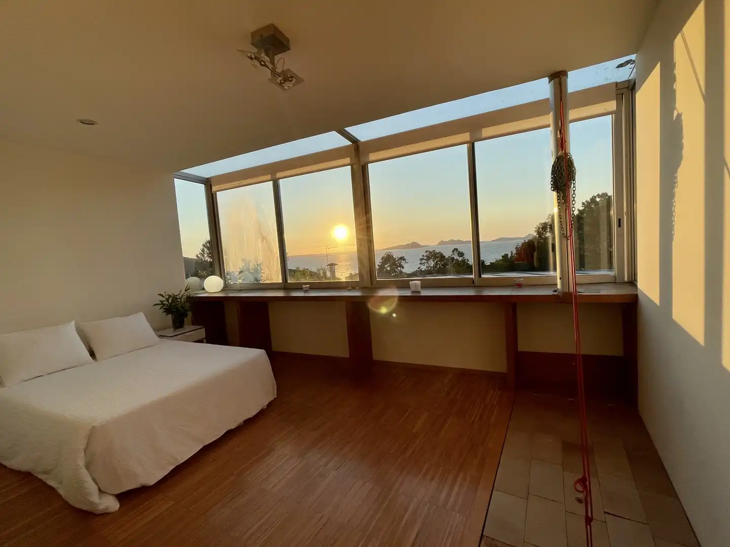 Habitación de Casa o chalet de alquiler en Nigrán con Calefacción, Jardín privado y Parquet