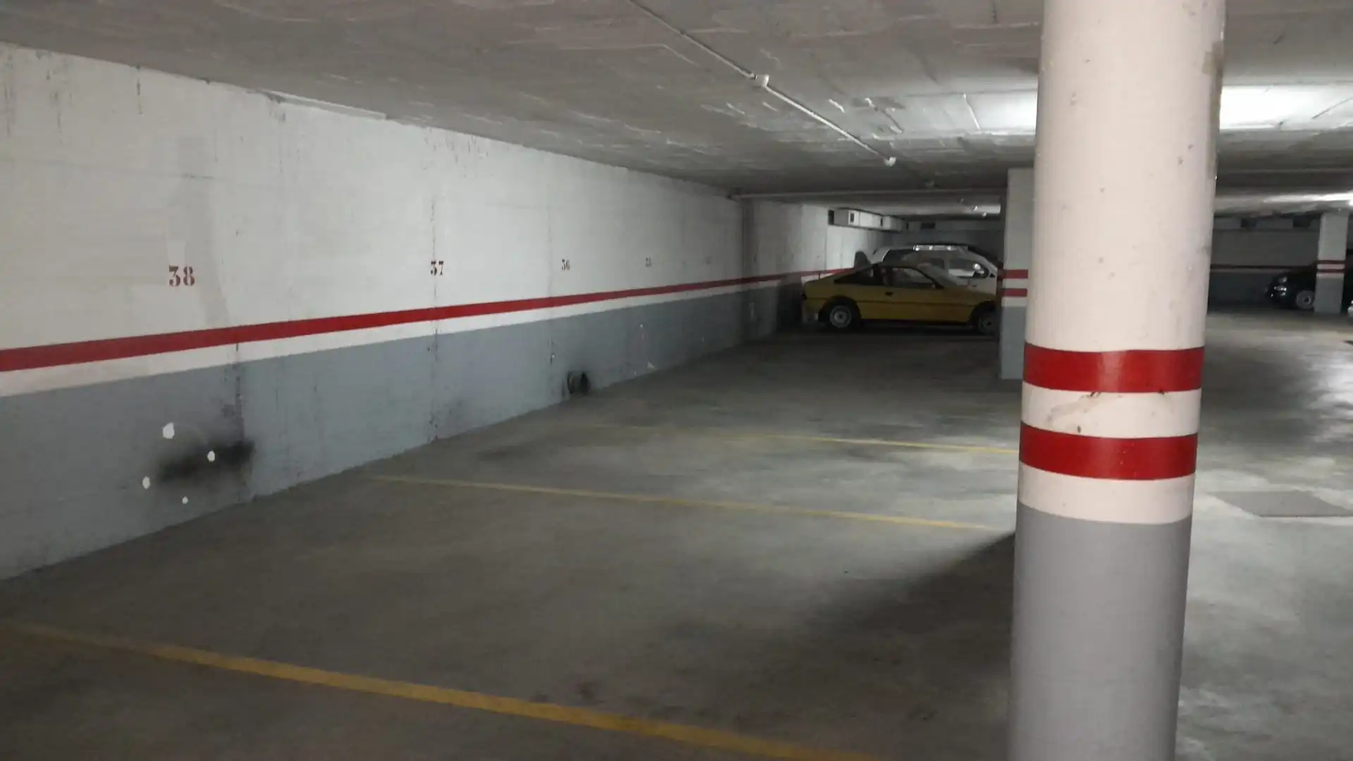Parking of Garage for sale in Ripollet