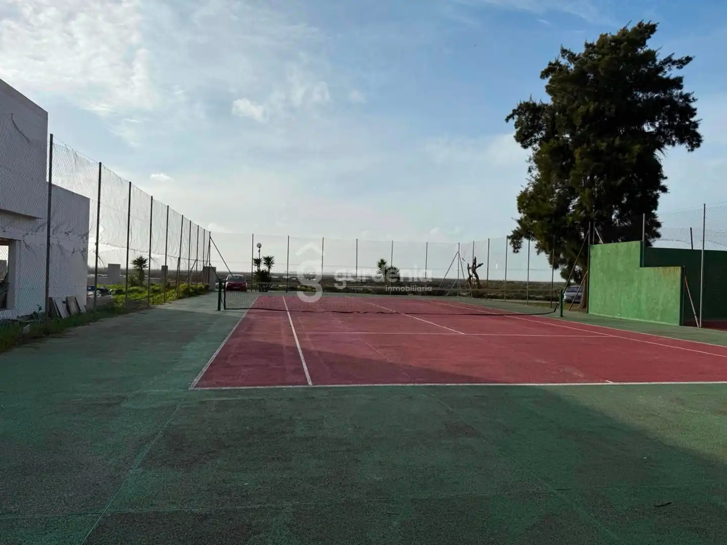 Piso en venta en Chiclana de la Frontera con Jardín privado, Piscina y Piscina comunitaria