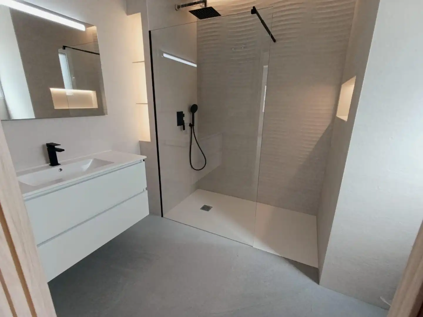 Bathroom of Houses for sale in Abanilla  with Air Conditioner, Heating and Terrace