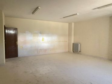 Local comercial de lloguer a La Bañeza
