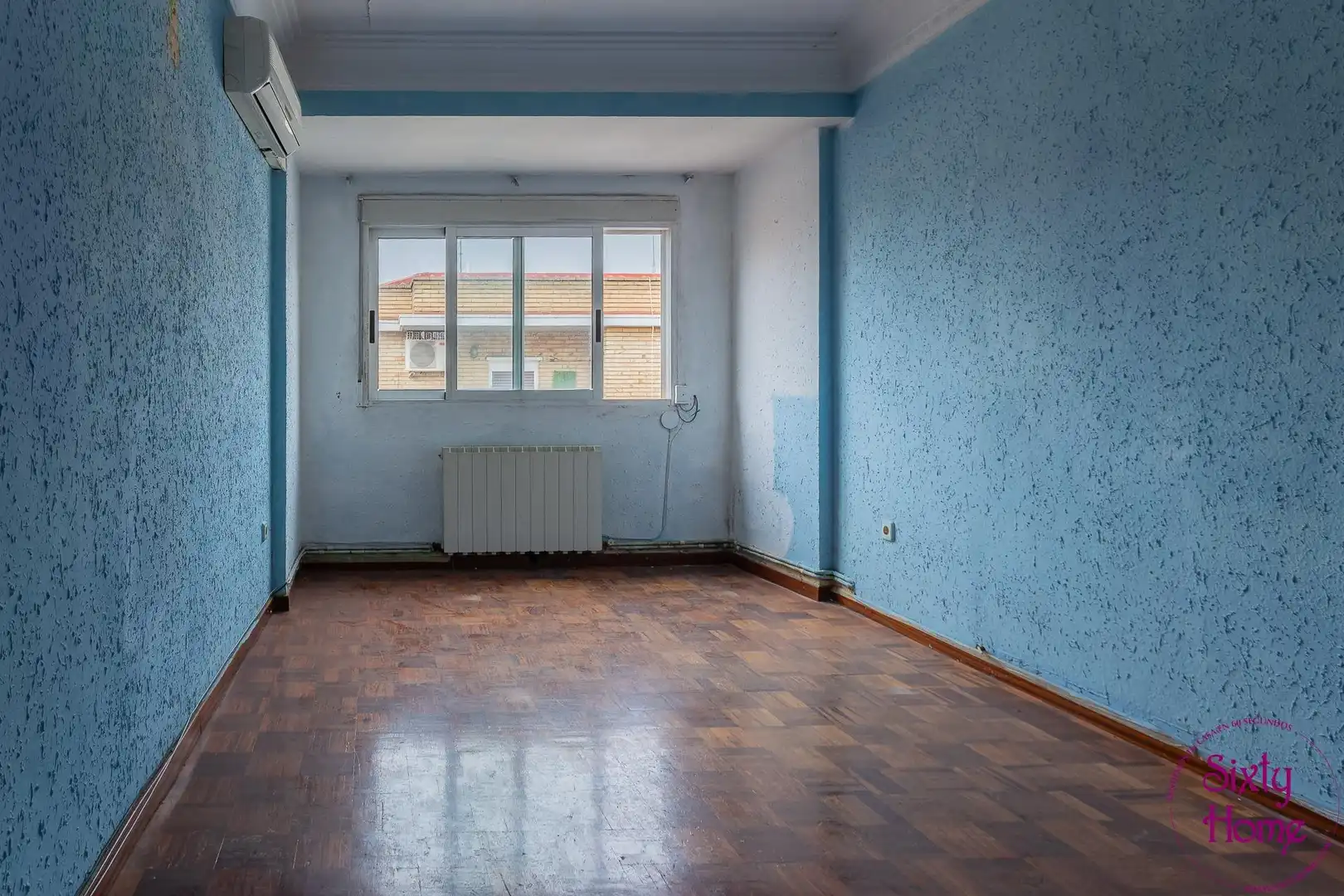 Bedroom of Flat for sale in Zaragoza  with Air Conditioner and Heating