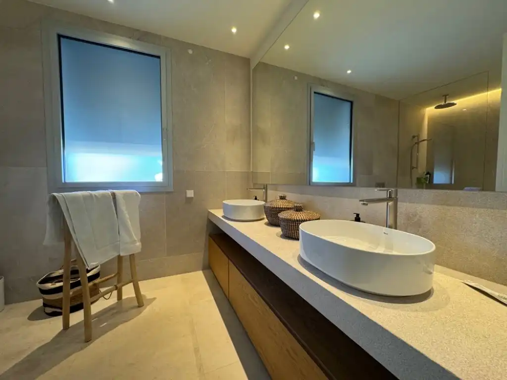 Baño de Casa o chalet en venta en Calvià con Aire acondicionado, Jardín privado y Terraza