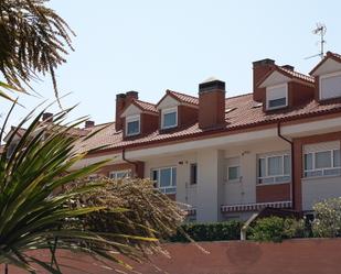 Exterior view of Flat to rent in Arroyo de la Encomienda  with Terrace, Storage room and Oven