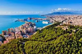 Vista exterior de Edifici en venda en Málaga