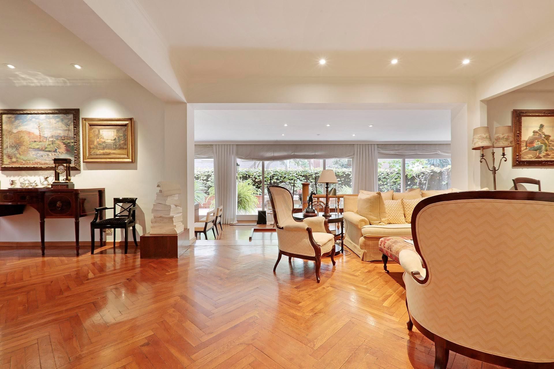 Sala d'estar de Planta baixa en venda en  Barcelona Capital amb Aire condicionat, Calefacció i Terrassa