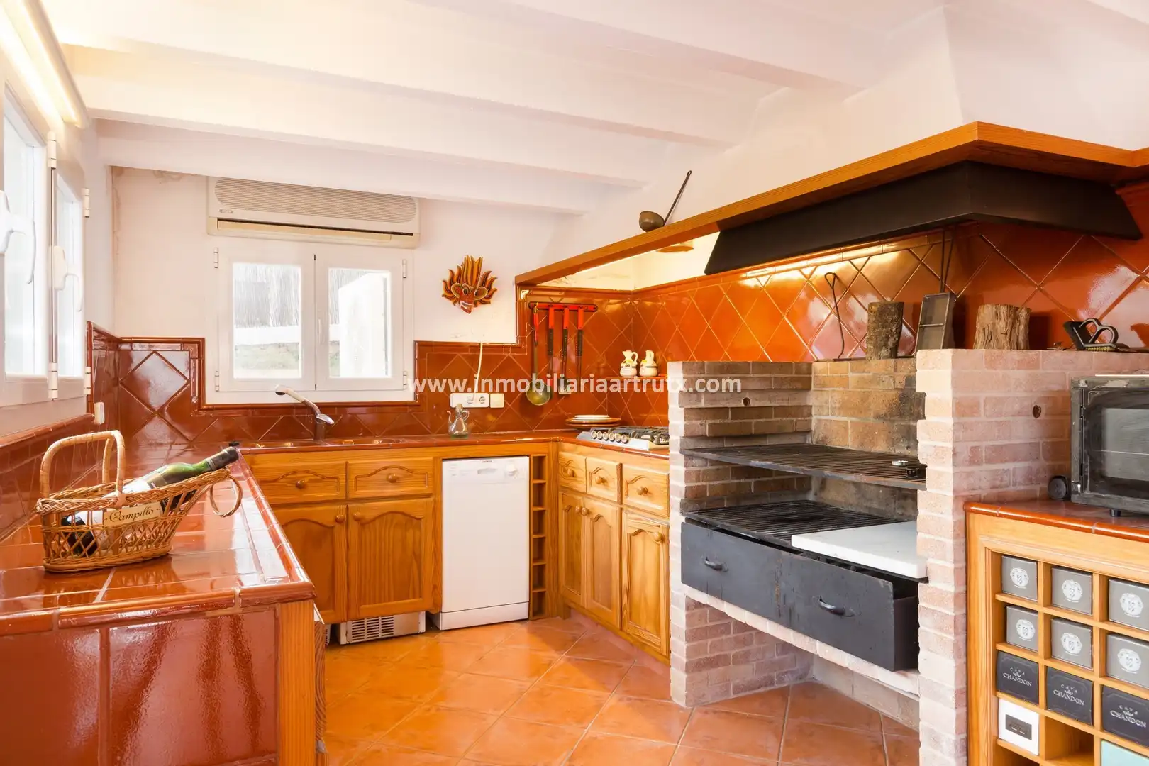 Cuina de Casa o xalet en venda en Ciutadella de Menorca amb Aire condicionat, Calefacció i Terrassa