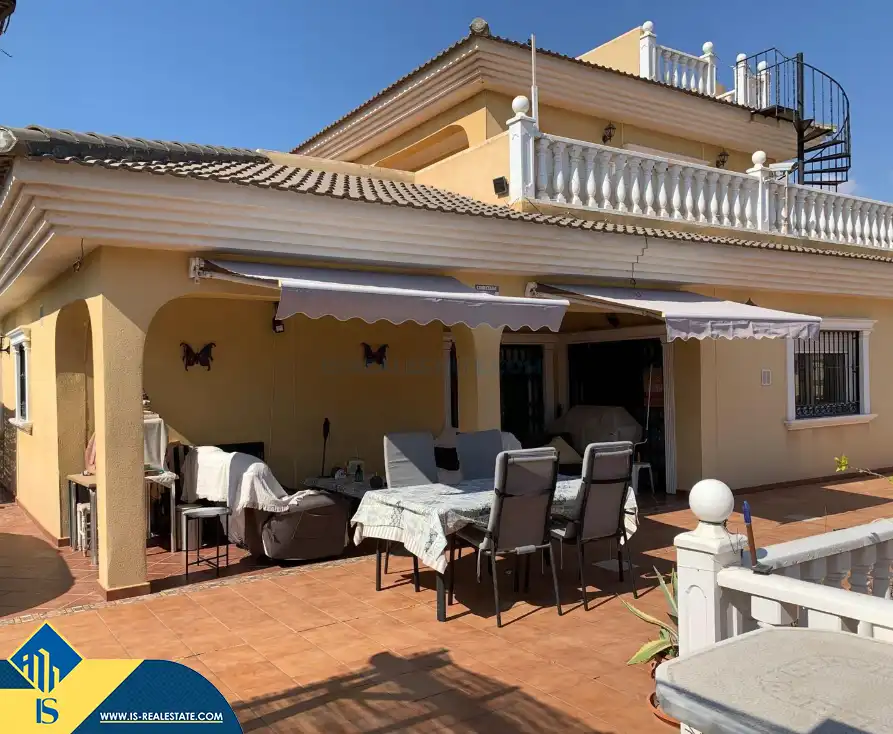 Villa mit Pool zum Verkauf in Los Balcones - Los Altos, imagen 7