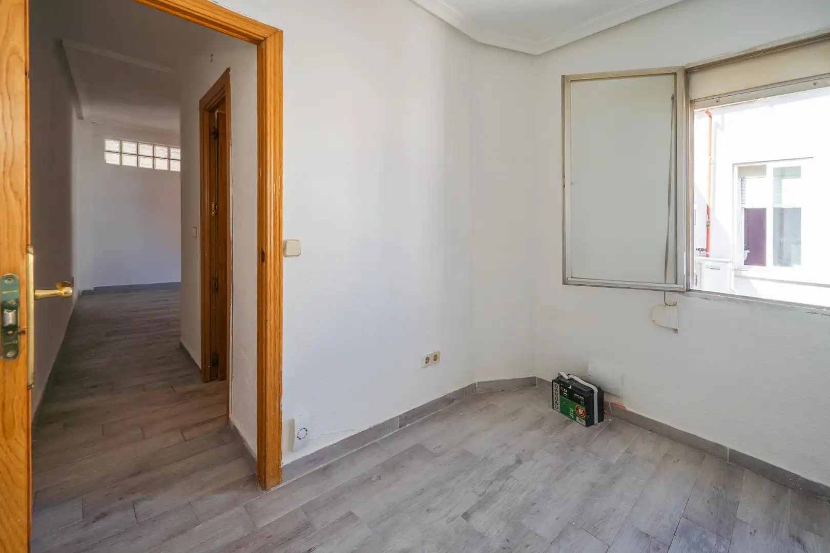Piso en venta en Calle ATHOS, Puerta del Ángel