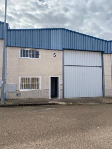 Nave industrial en Venta en Lobón