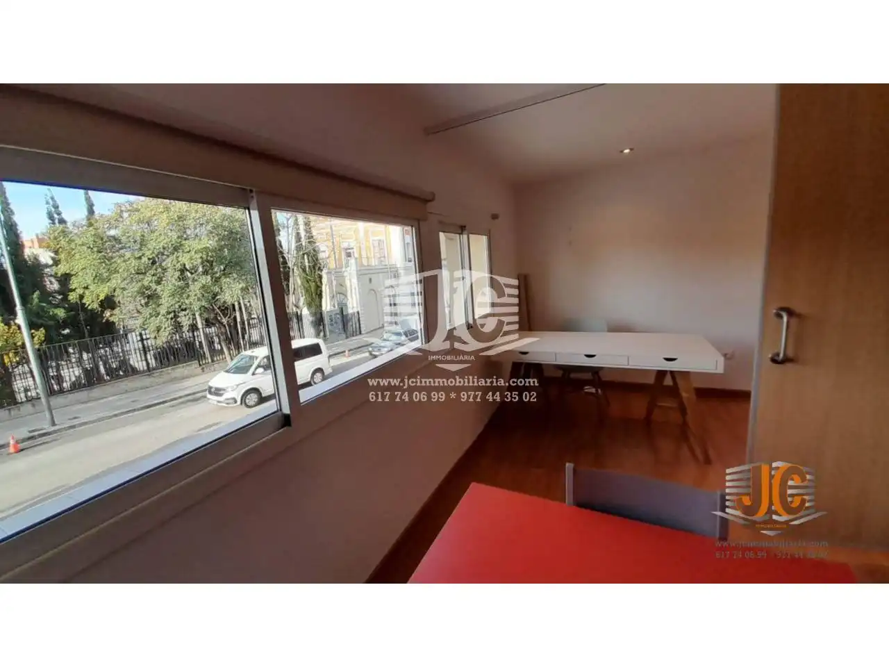 Habitación de Piso de alquiler en Tortosa con Aire acondicionado, Parquet y Amueblado