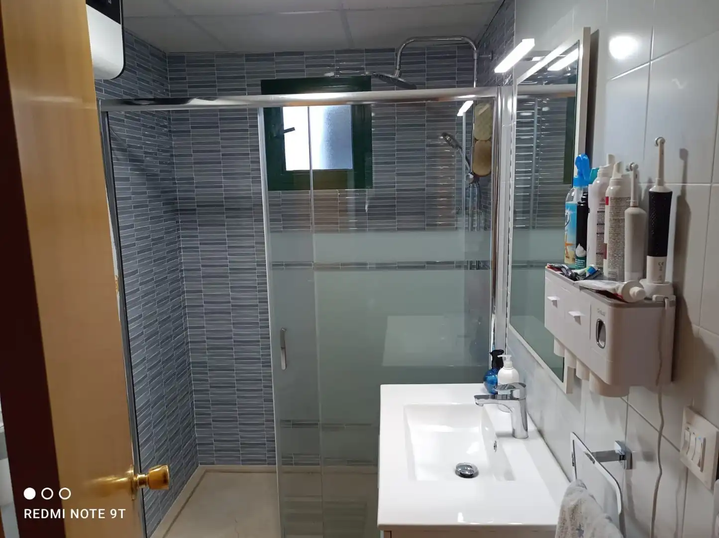 Badezimmer von Wohnungen zur Miete in El Portil mit Klimaanlage und Möbliert