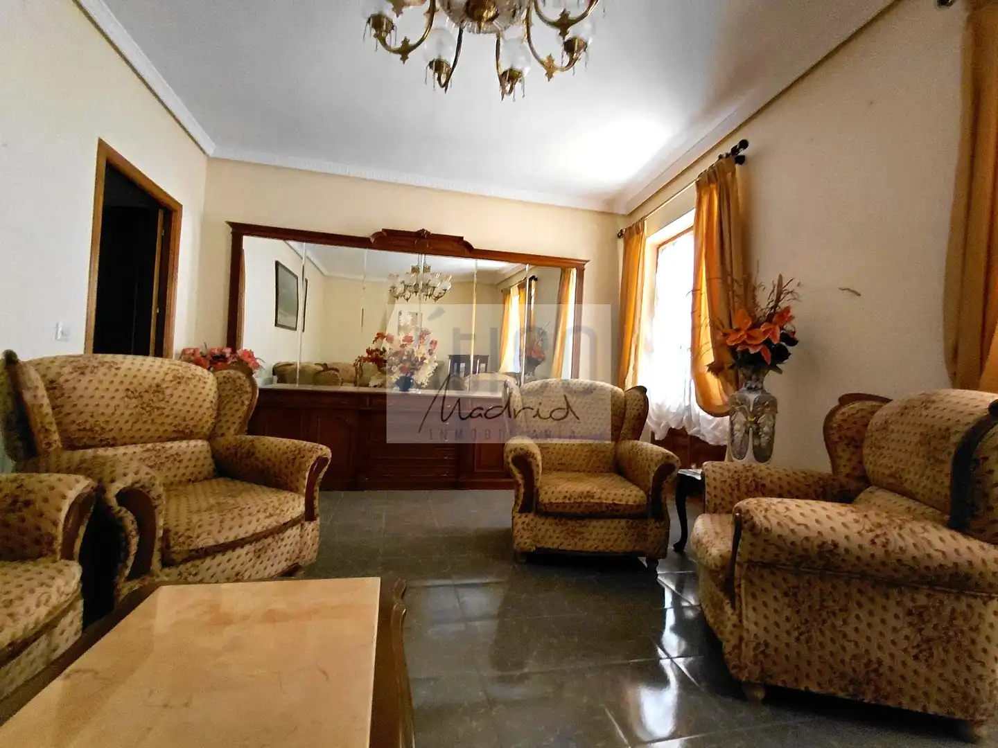 Sala d'estar de Casa o xalet en venda en Cózar amb Calefacció i Terrassa