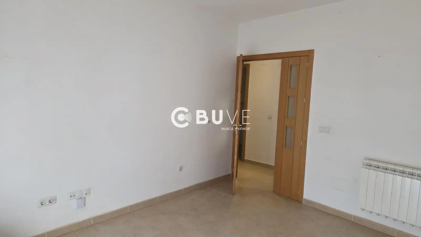 Schlafzimmer von Wohnung zum Verkauf in Herencia mit Heizung