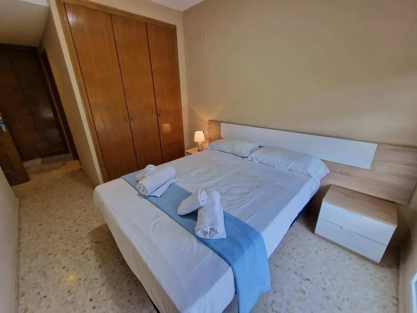 Dormitori de Apartament de lloguer en Dénia amb Aire condicionat, Calefacció i Terrassa
