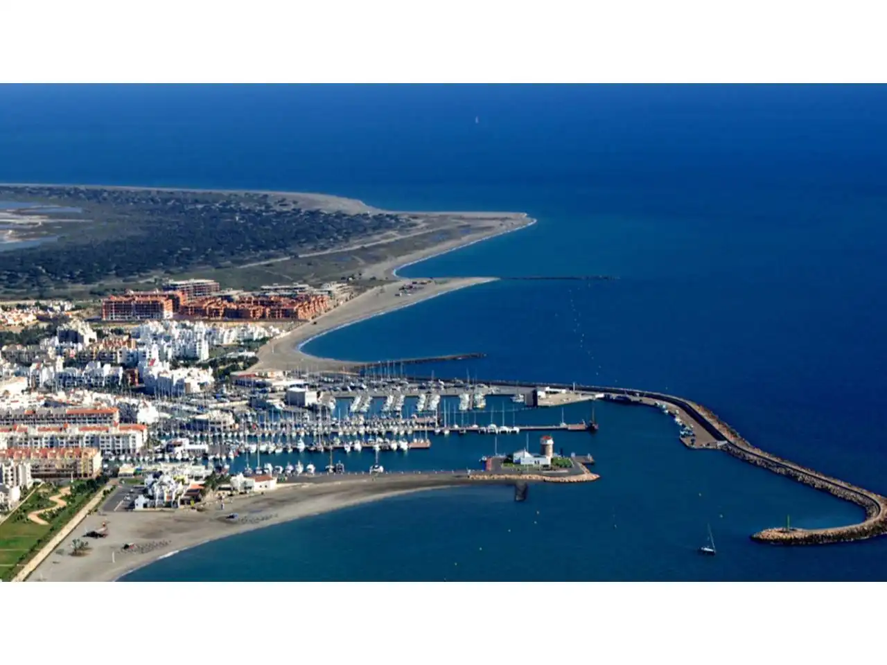 Residential for sale in Calle BORDA, Almerimar