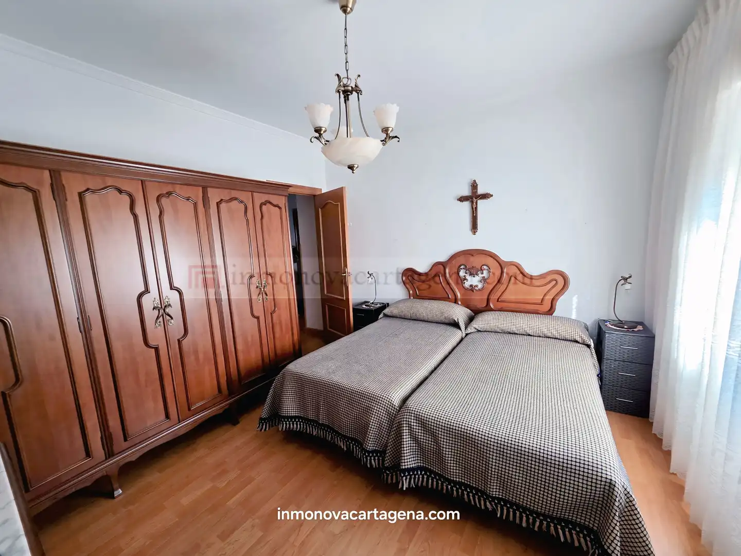 Habitación de Edificio en venta en Cartagena