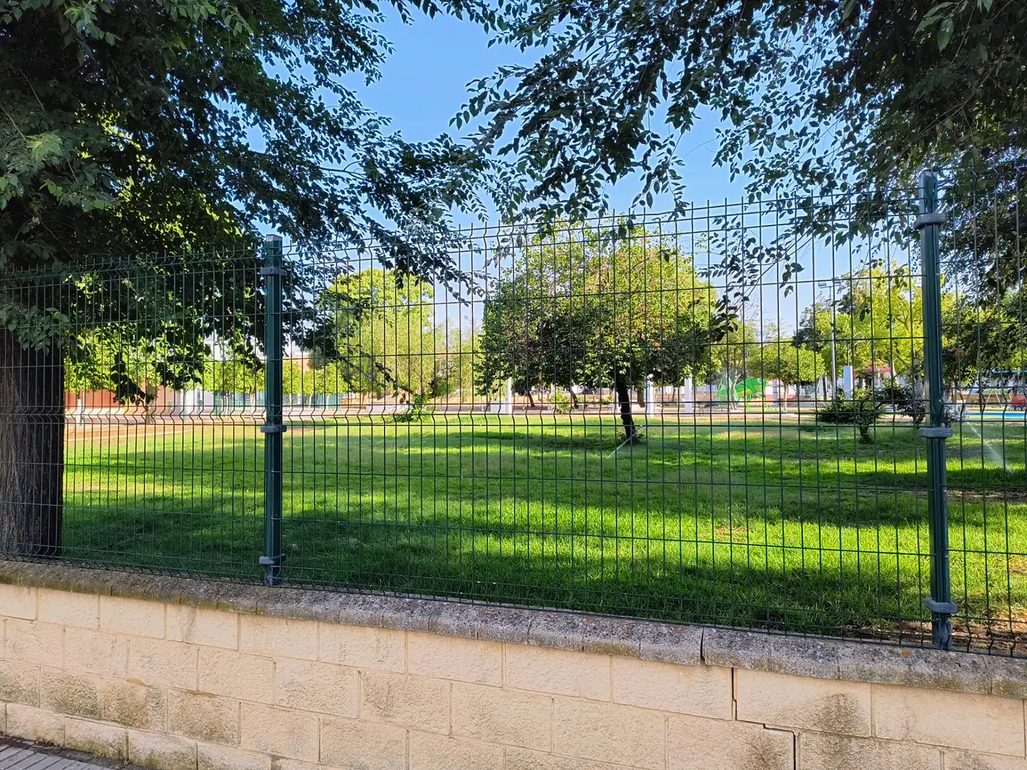 Lands and plots for sale in Avenida de la Paz, imagen 3