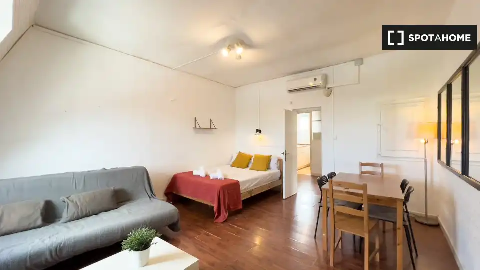 Flat with terrace to rent in Eixample, imagen 18