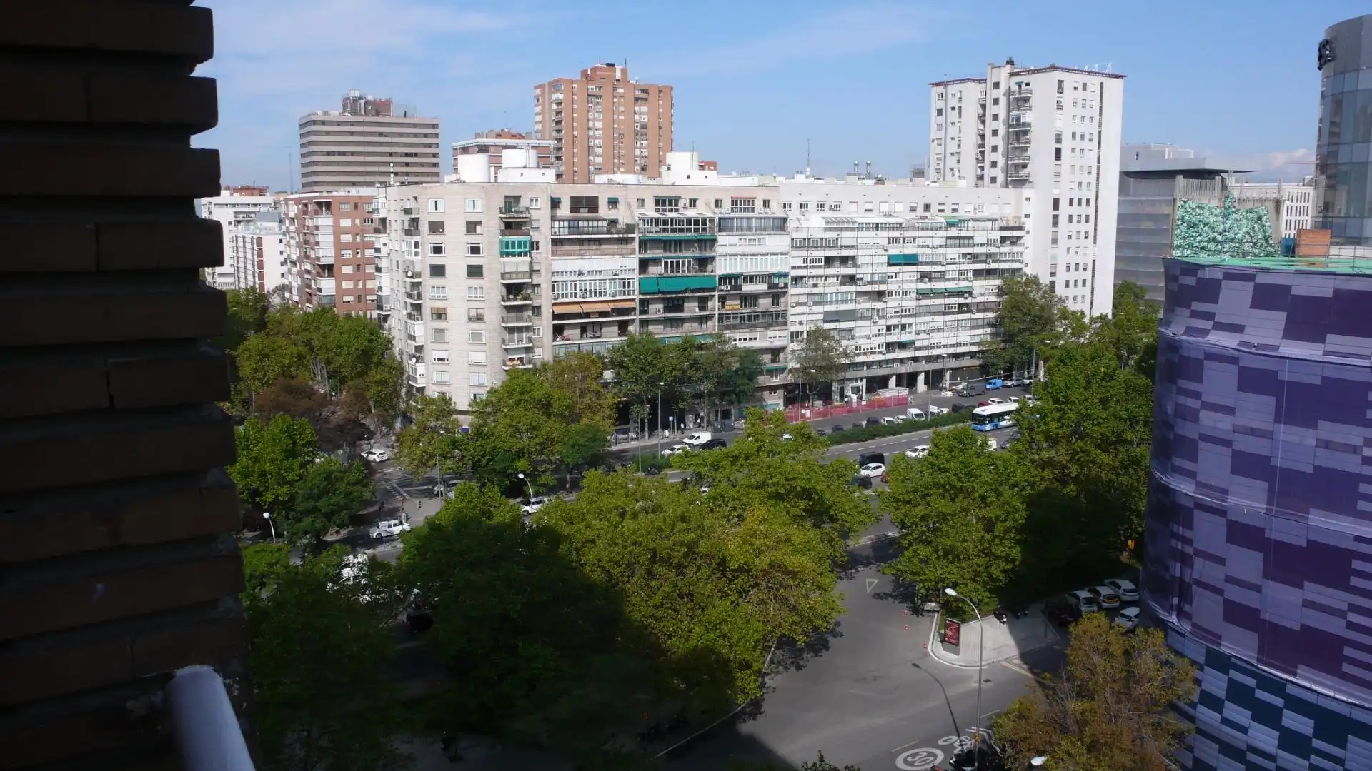 Vista exterior de Pis de lloguer en Madrid amb Calefacció, Terrassa i Moblat
