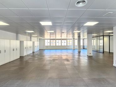 Büro mit Aufzug zur Miete in Carrer de Galileu