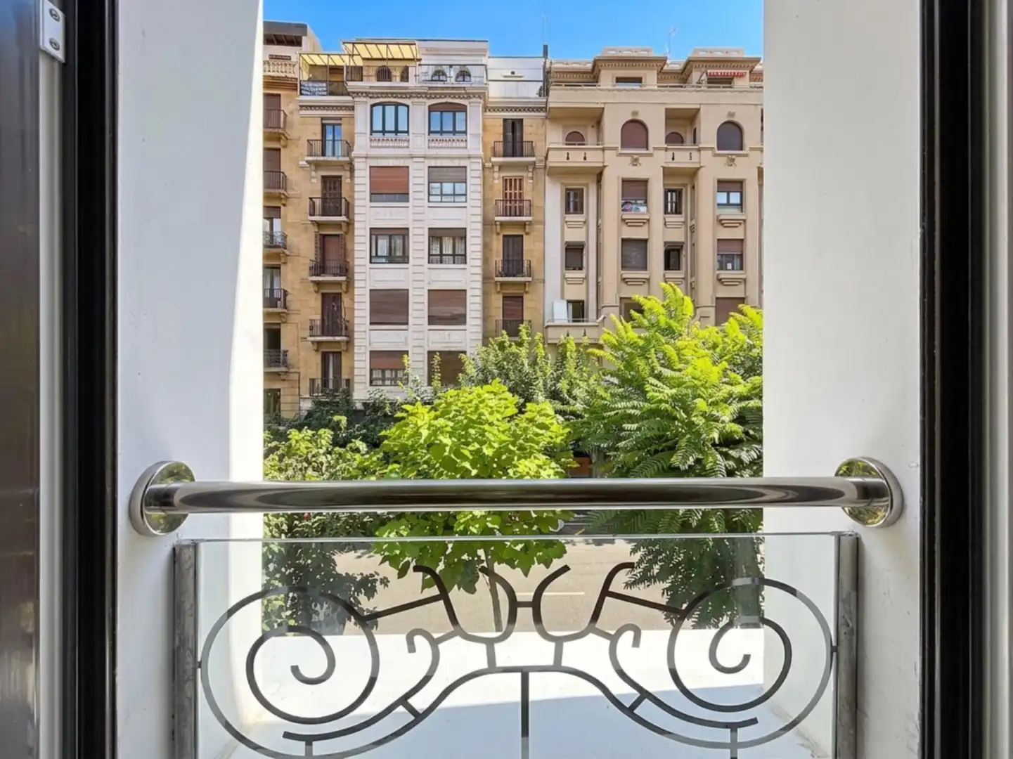 Terraza de Piso en venta en Donostia - San Sebastián  con Calefacción y Balcón