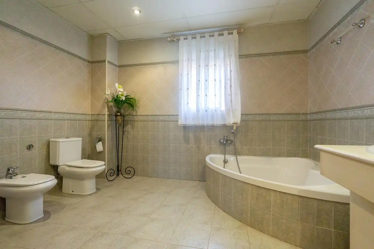 Baño de Casa o chalet en venta en Cox con Aire acondicionado, Jardín privado y Parquet