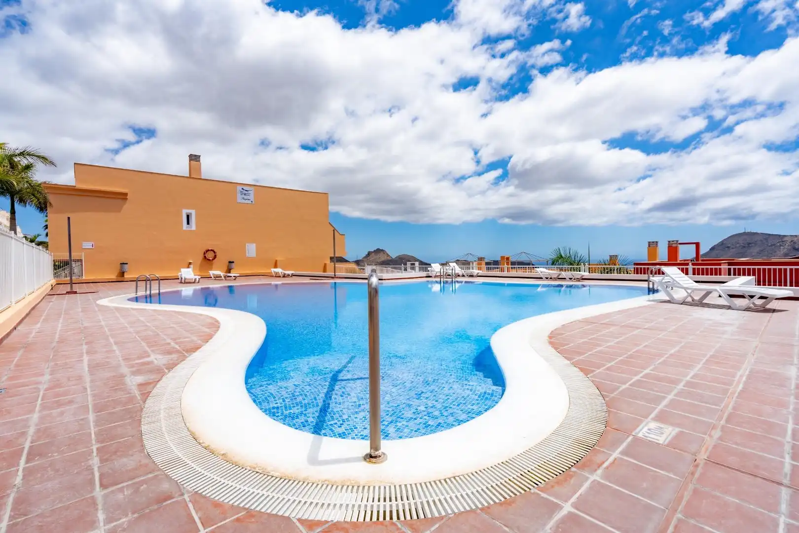 Apartamento de alquiler en Calle Tinguafaya, Chayofa