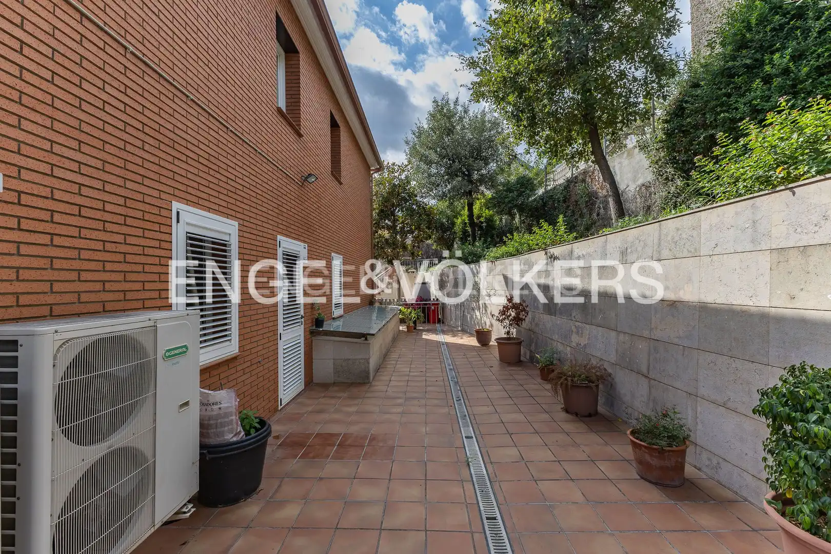 Terrace of Houses for sale in Sant Boi de Llobregat  with Air Conditioner, Heating and Private garden