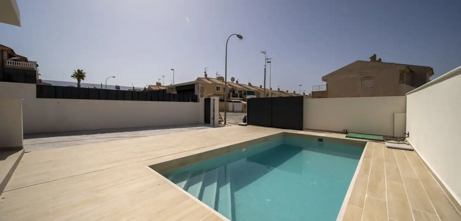 Detached house with terrace for sale in Nueva Torrevieja - Aguas Nuevas, imagen 39