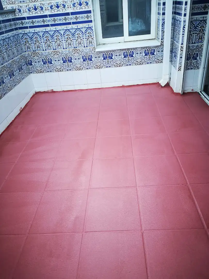 Dachboden zum Verkauf in Rubí mit Terrasse und Ofen