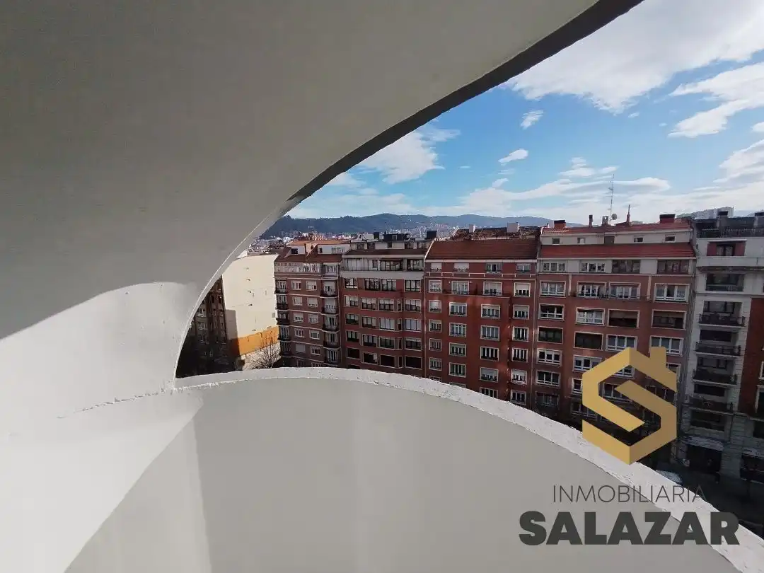 Terrasse von Wohnung zur Miete in Basurtu - Zorrotza