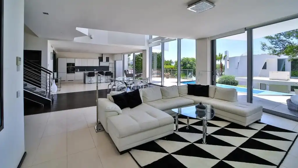 Sala de estar de Casa o chalet de alquiler en Marbella con Aire acondicionado, Jardín privado y Terraza