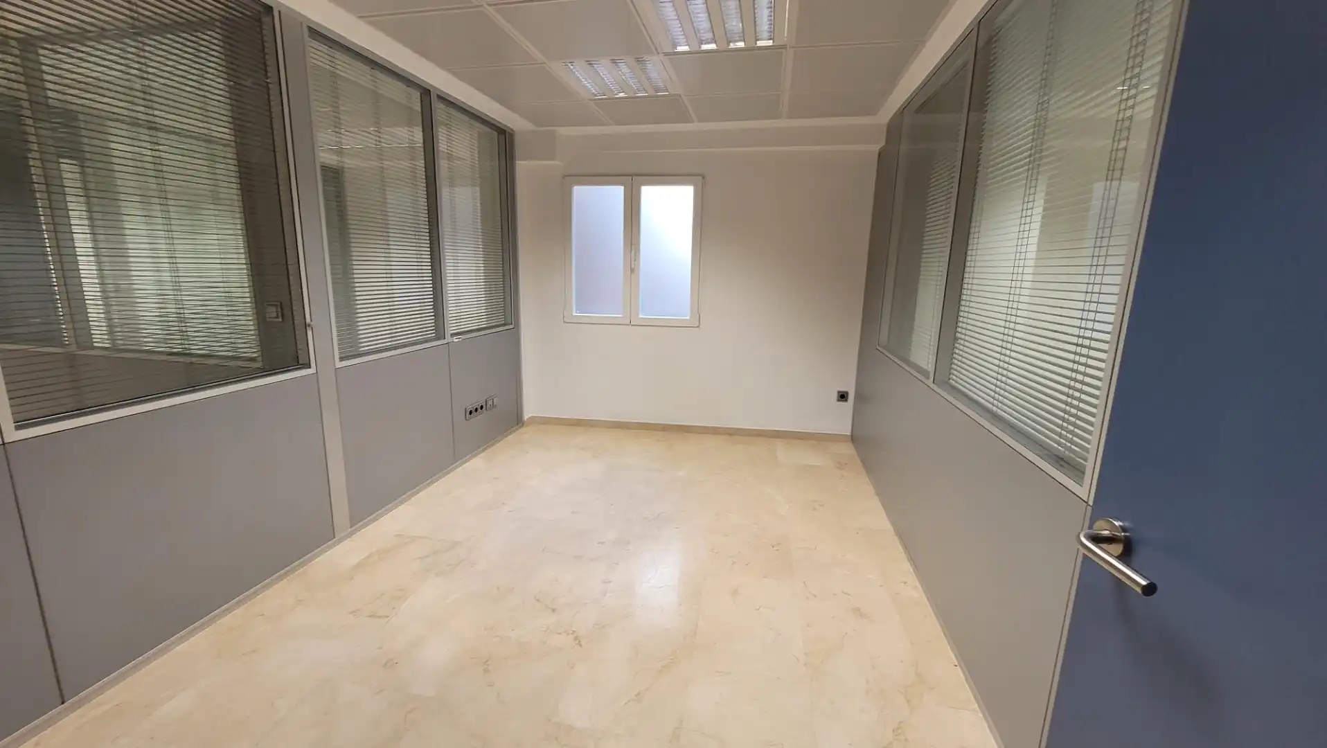 Oficina en venda en Soria Capital 