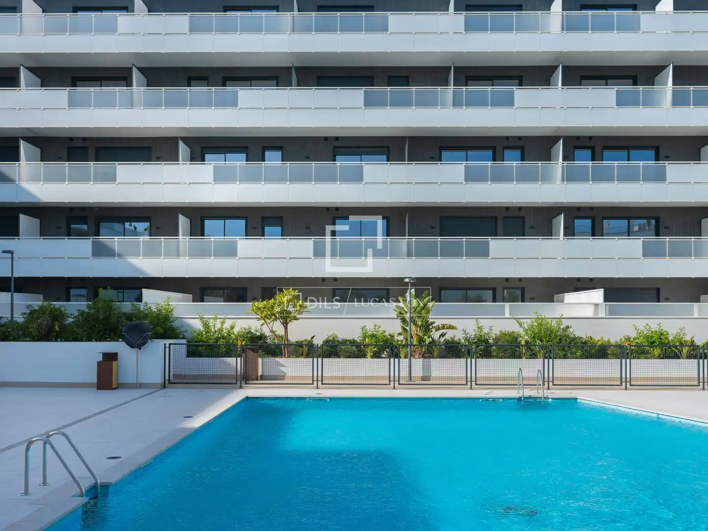 Swimming pool of Flat for sale in Eivissa