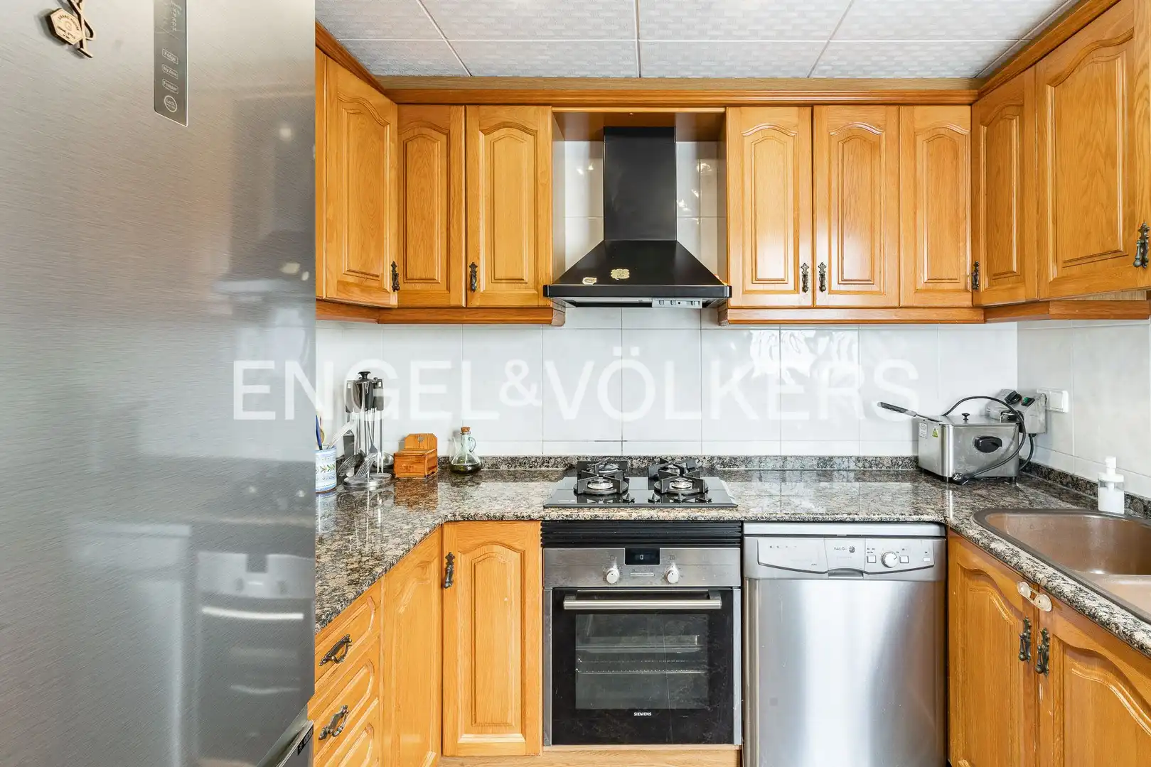 Küche von Wohnung zum Verkauf in Sant Vicenç de Montalt mit Heizung, Terrasse und Balkon