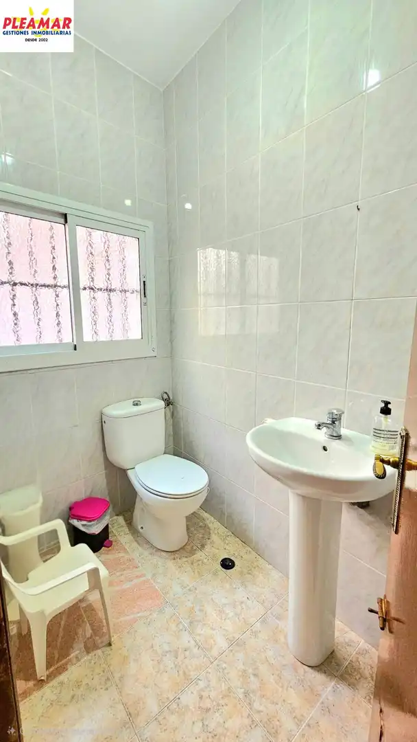 Bathroom of Ground floor for sale in Centro