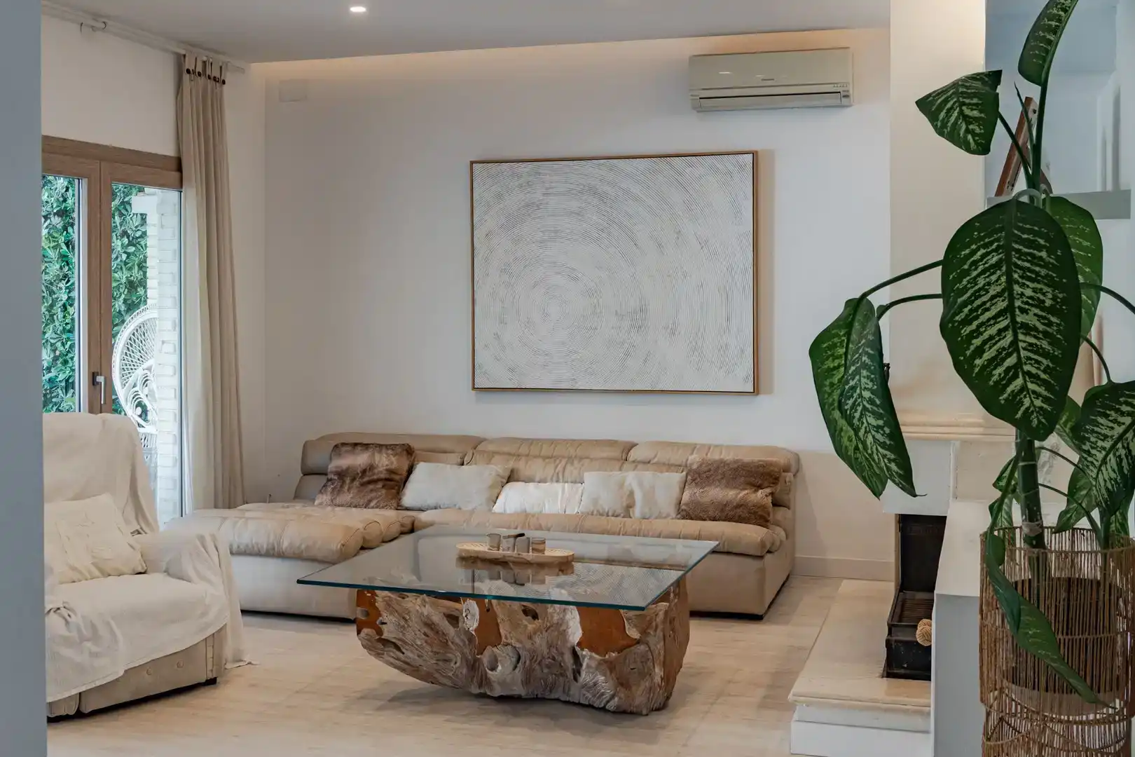 Sala de estar de Casa o chalet en venta en Torremolinos con Aire acondicionado, Jardín privado y Parquet