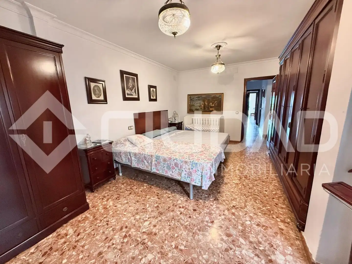 Dormitori de Casa o xalet en venda en Lebrija